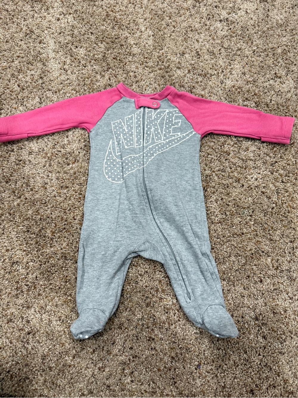 Nike Baby Girl Footed Sleeper 3M Gray Pink Logo Pajamas